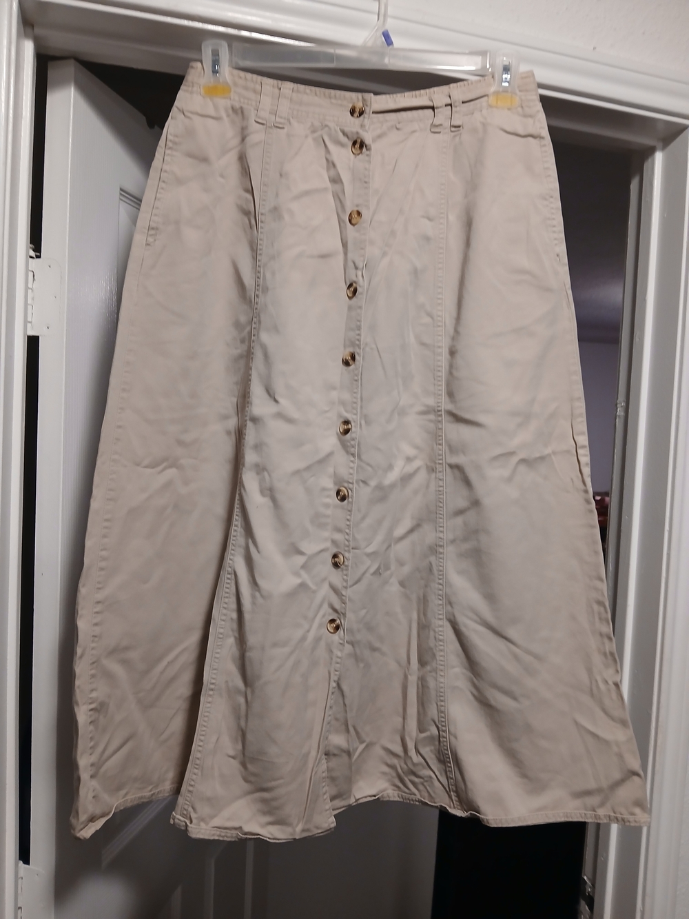 Willow Ridge Vintage Button-Front Beige A-Line Skirt